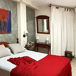 Azahara *