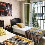 Azahara Hostel Nerja