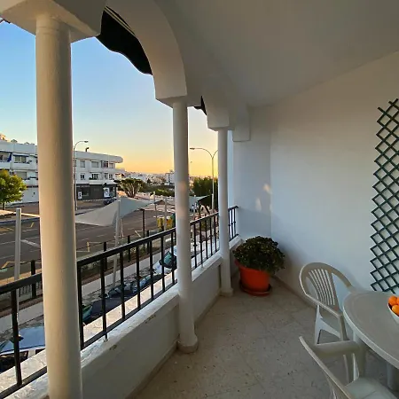 Azahara Hostal *