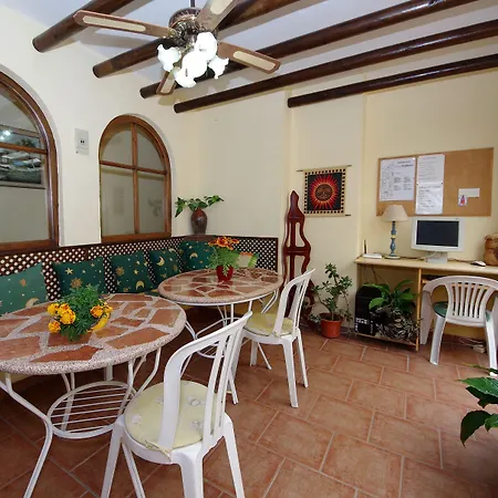 Azahara Albergue *