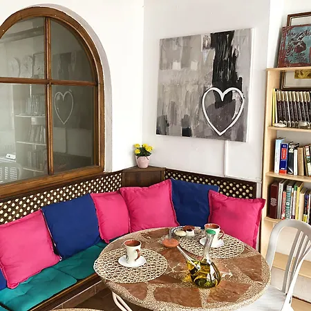 Azahara Albergue Nerja