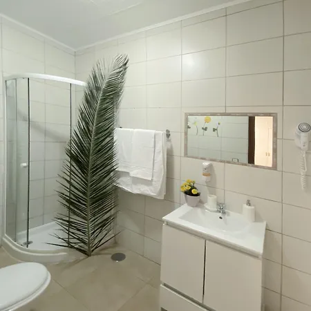 Azahara Albergue