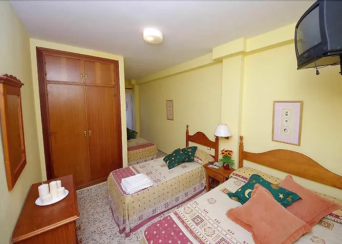 Azahara Hostel Nerja