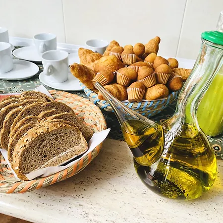 Azahara Hostel Nerja