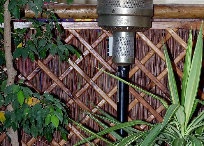 ホスタル アサハラ *