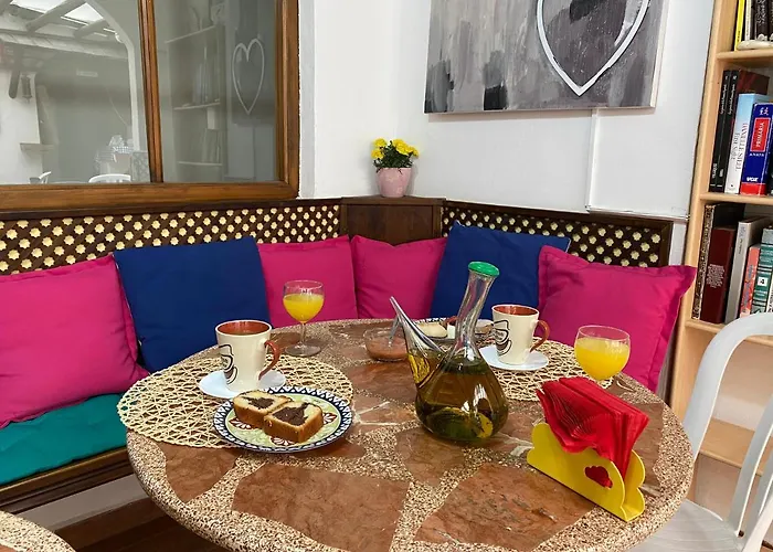 Hostal Azahara Nerja